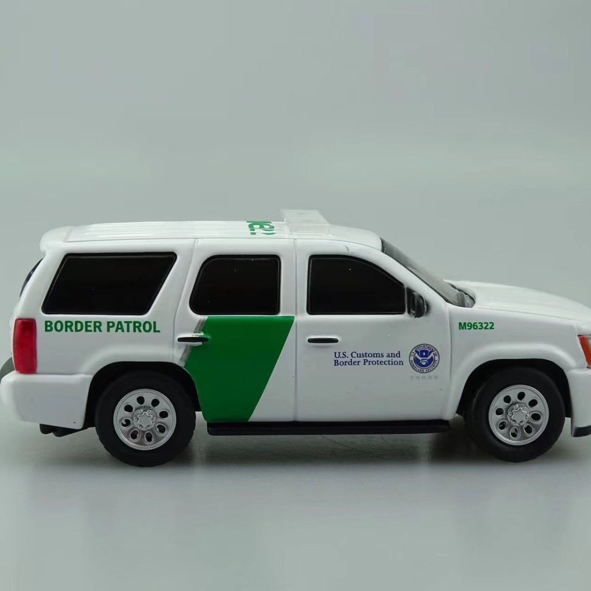 596 1/64 Diecast Model Car U.S. Customs and Border Protection - USBP (from LAPD MODELS)